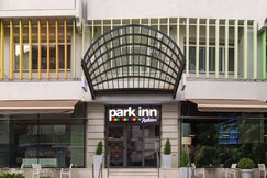 Park Inn by Radisson Bucharest Hotel & Residence, Bucharest
